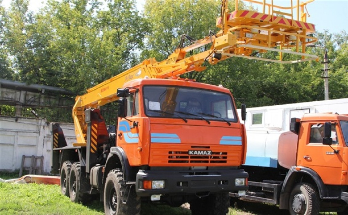 Автовышка TEREX 48