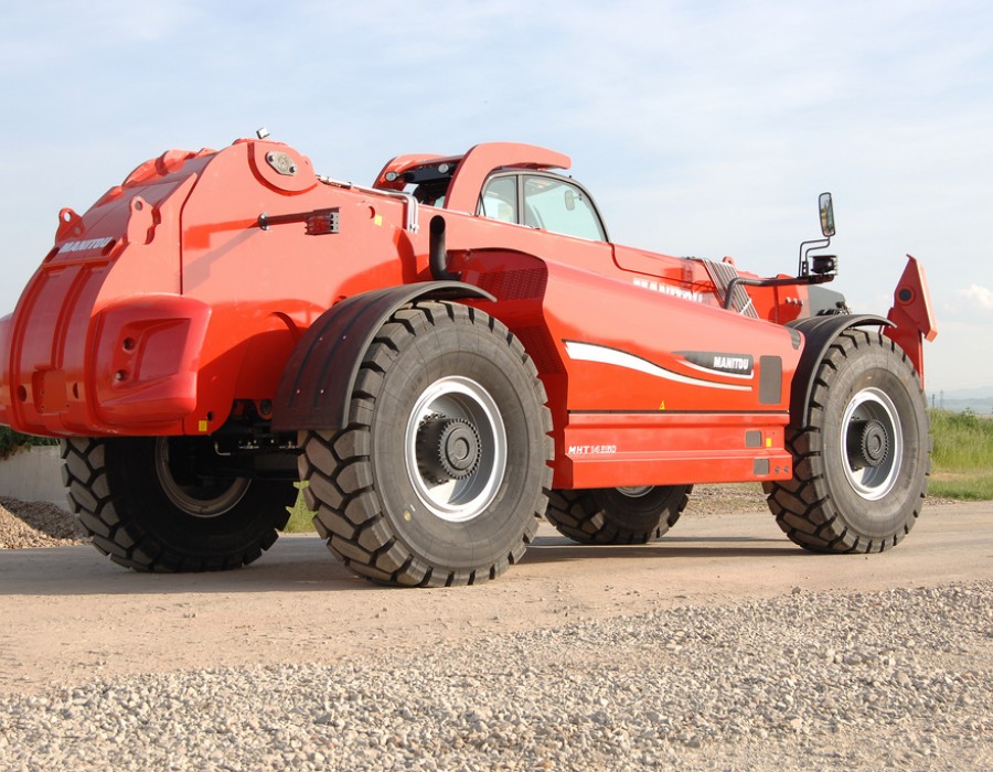 Телескопический погрузчик Manitou MHT-X 14350