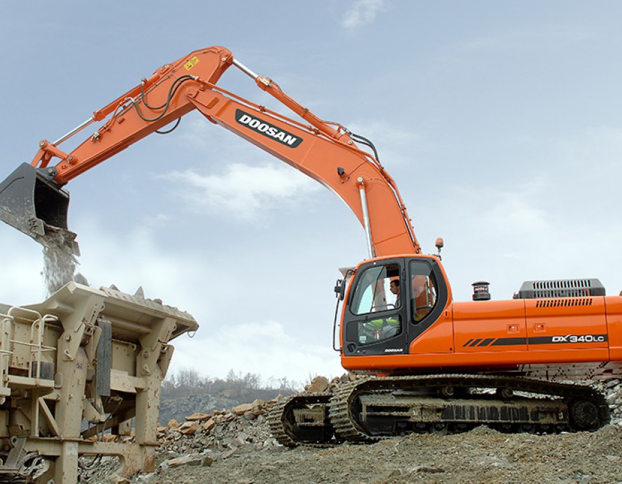 Гусеничный экскаватор Doosan DX 300LCA