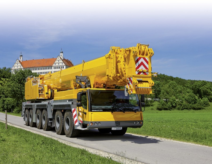 Автокран 350 тонн, стрела 70 м «LIEBHERR»