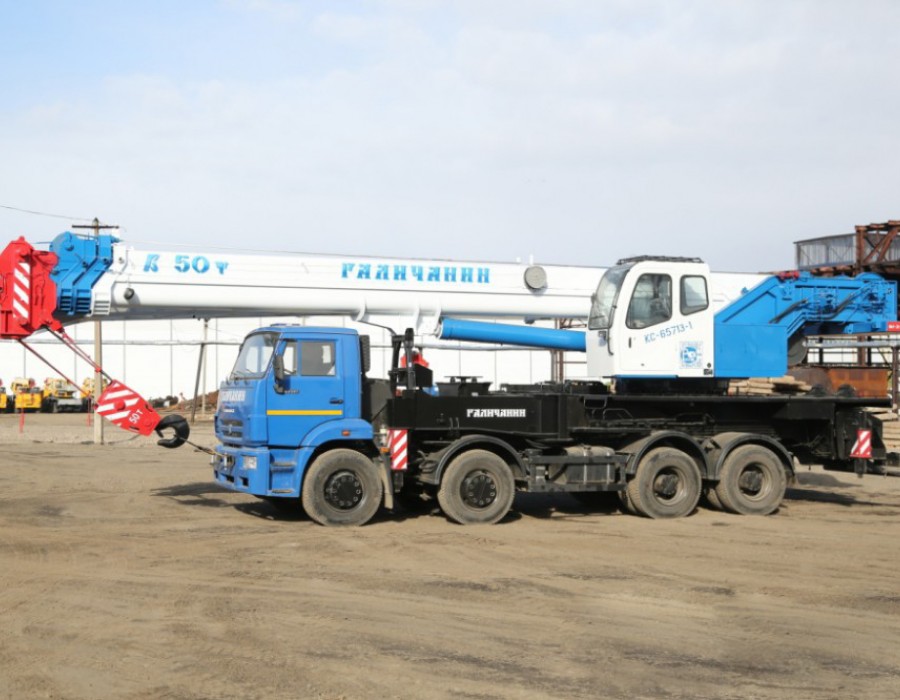 Автокран 50 тонн, стрела 34 м «Галичанин»
