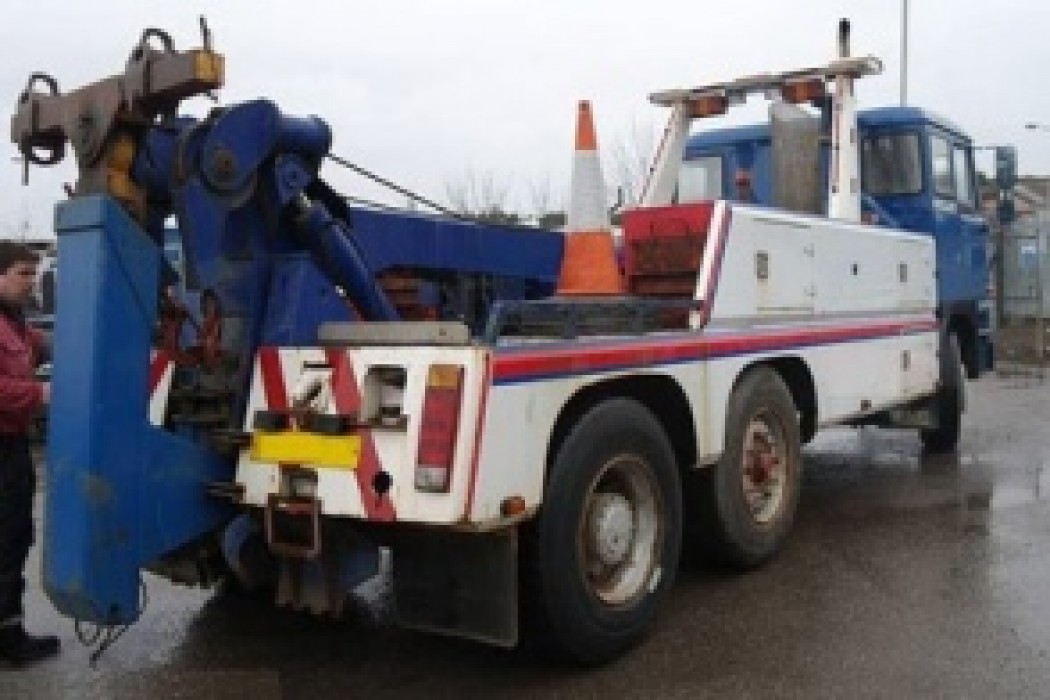 Эвакуатор DAF 2800