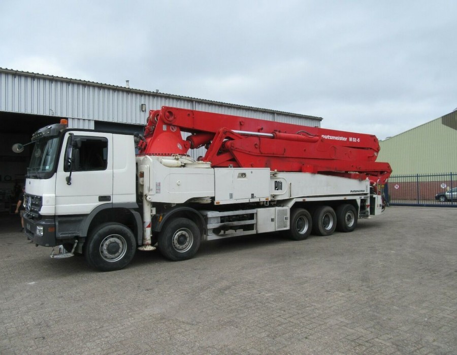 Автобетононасос Putzmeister М 52-5