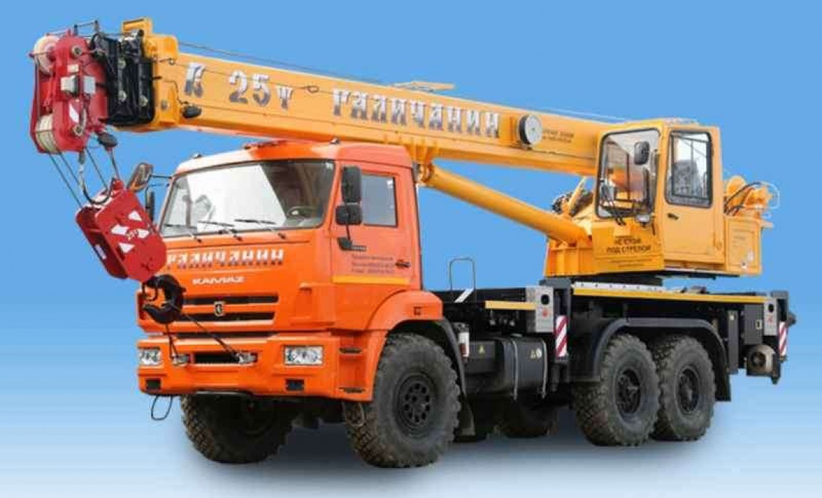 Автокран-вездеход 25 тонн, стрела 28 м «Галичанин»