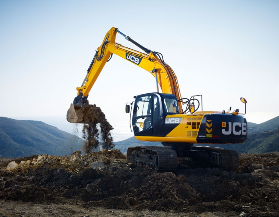 Гусеничный экскаватор JCB JS200
