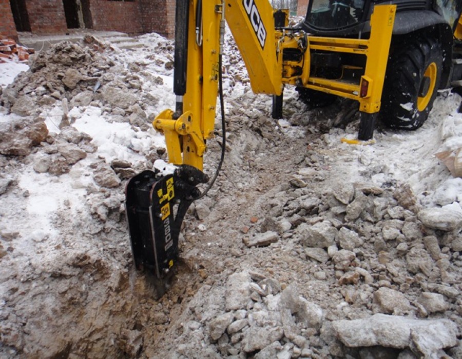 Экскаватор-погрузчик JCB 3CX Super + Гидромолот