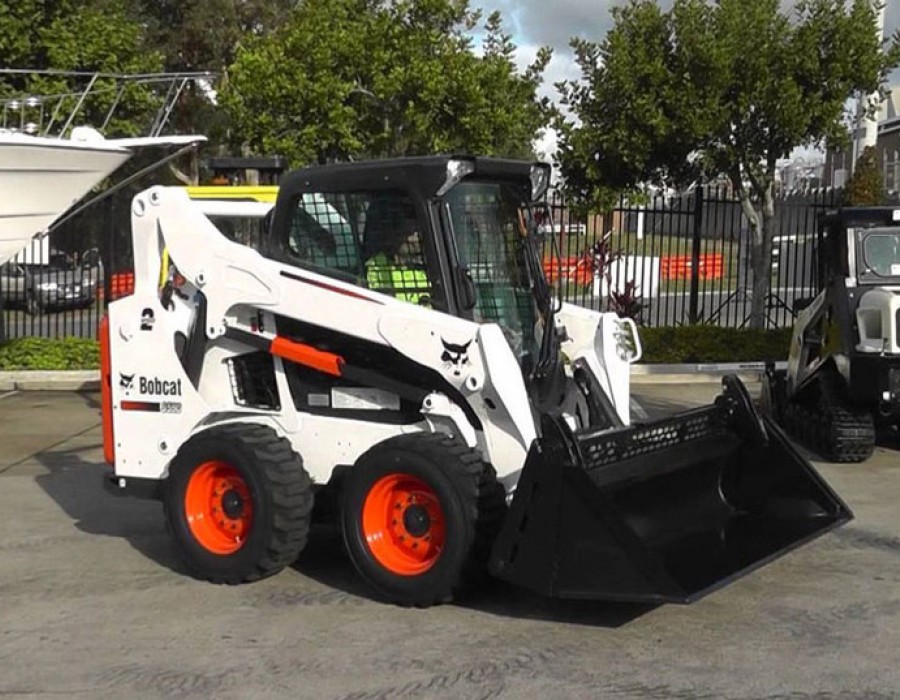 Мини-погрузчик Bobcat S550
