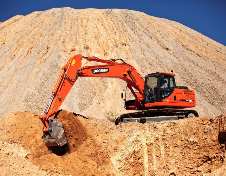 Гусеничный экскаватор Doosan DX225LCA
