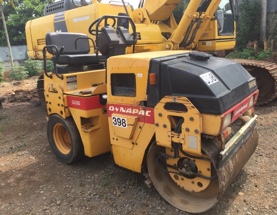 Каток DYNAPAC CC102