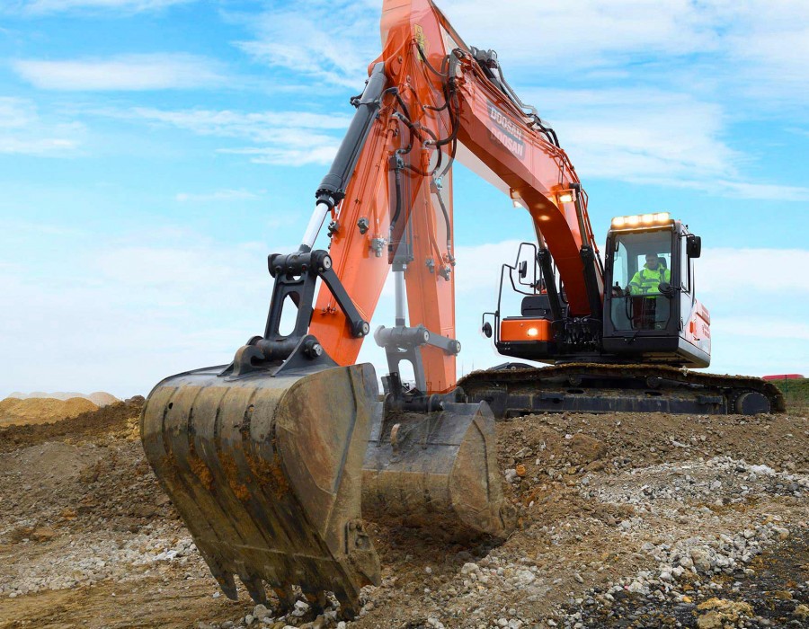 Гусеничный экскаватор Doosan DX225LCA