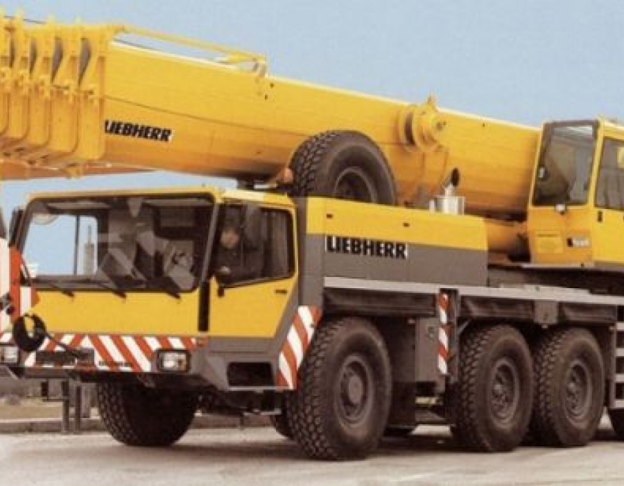 Автокран 120 тонн, стрела 72 м «LIEBHERR»