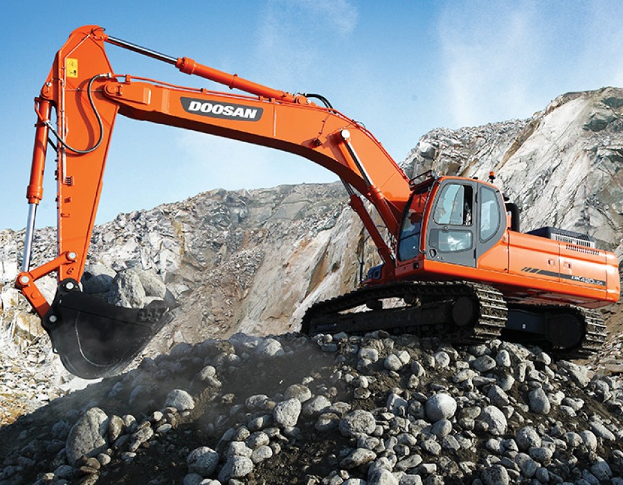 Гусеничный экскаватор Doosan DX480LC