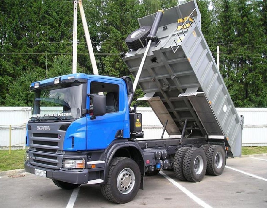 Самосвал Scania P380