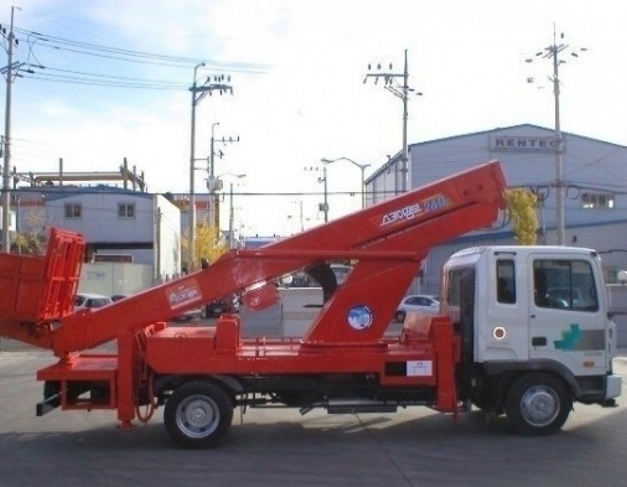 Автовышка IVECO Magirus DLK 30