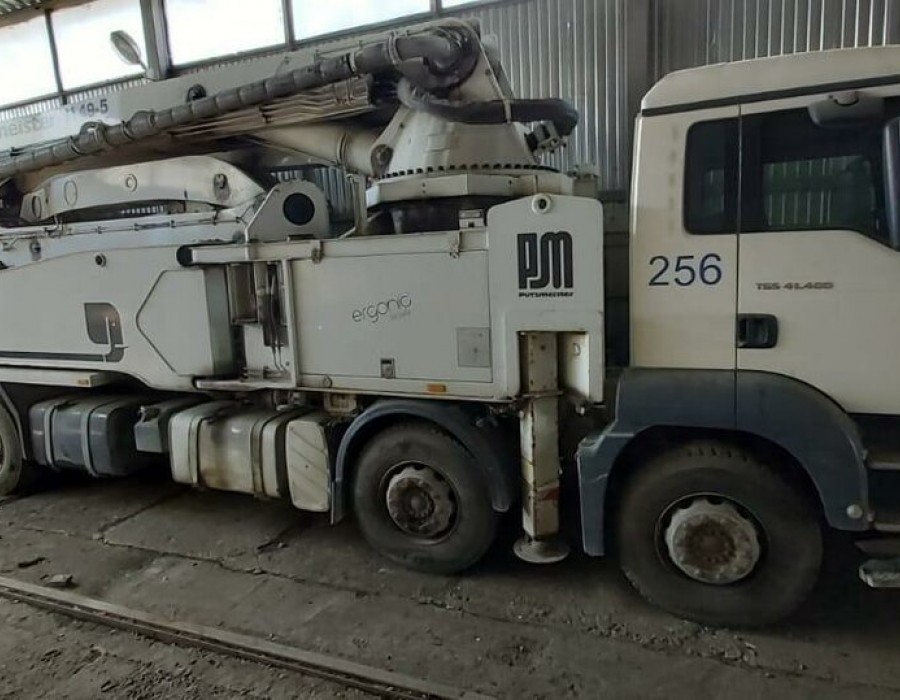 Автобетононасос Putzmeister М 49-5