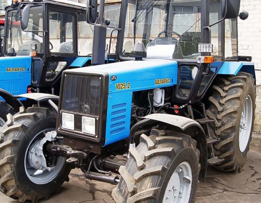 Трактор Беларус МТЗ 1025.2