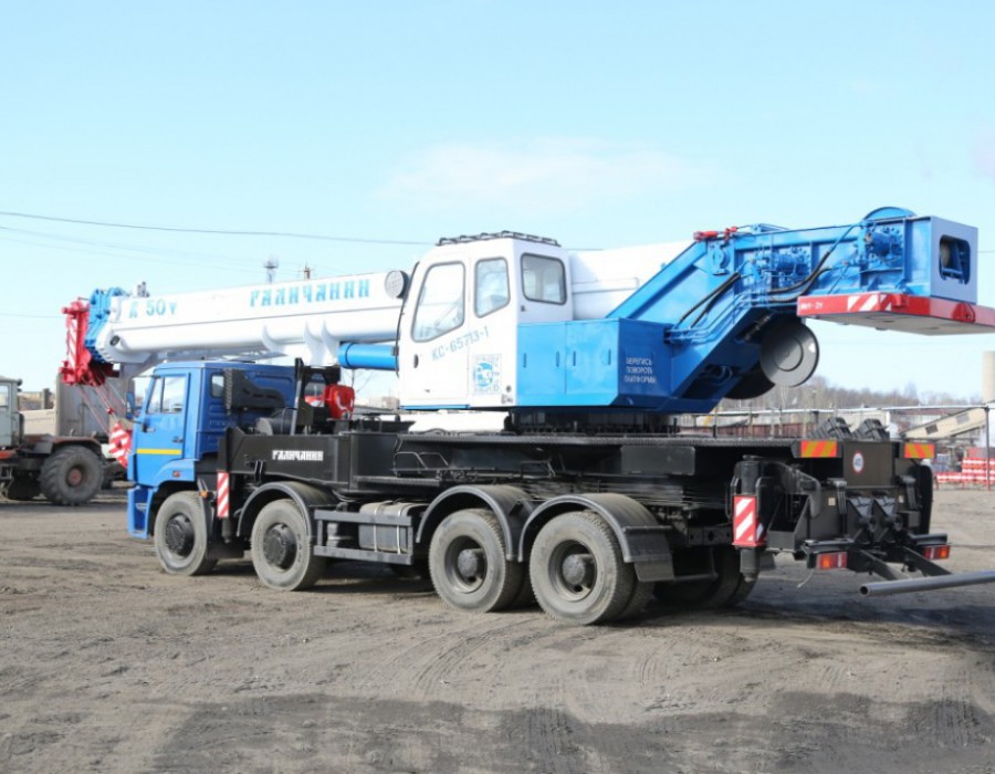 Автокран 50 тонн, стрела 34 м «Галичанин»
