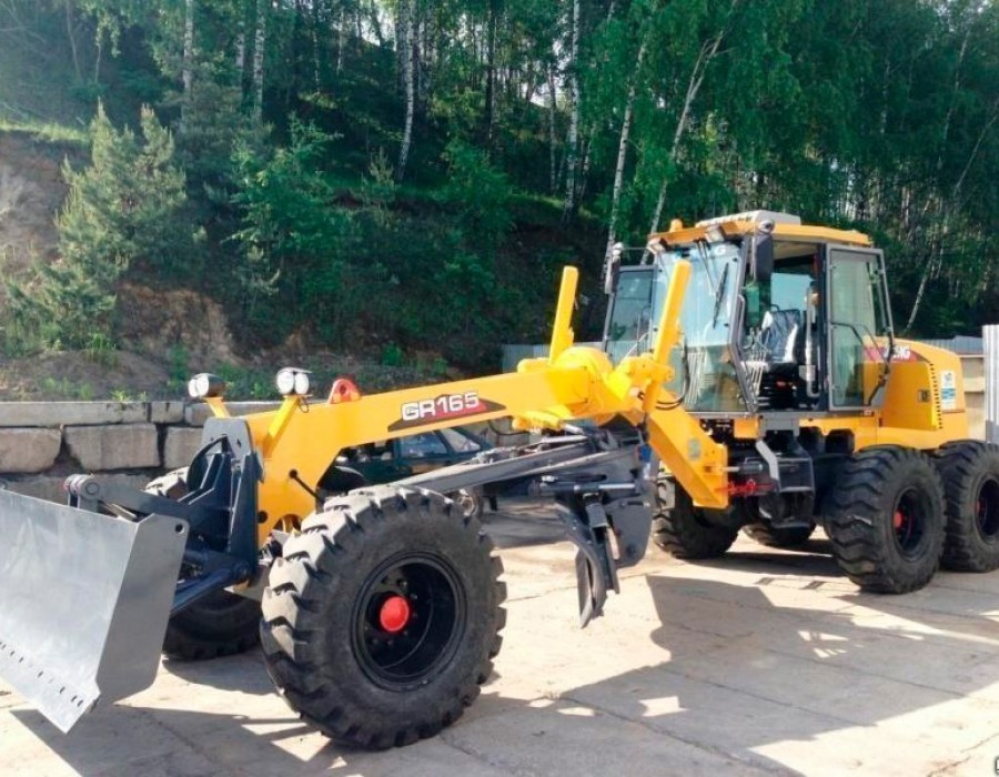 Автогрейдер XCMG GR165