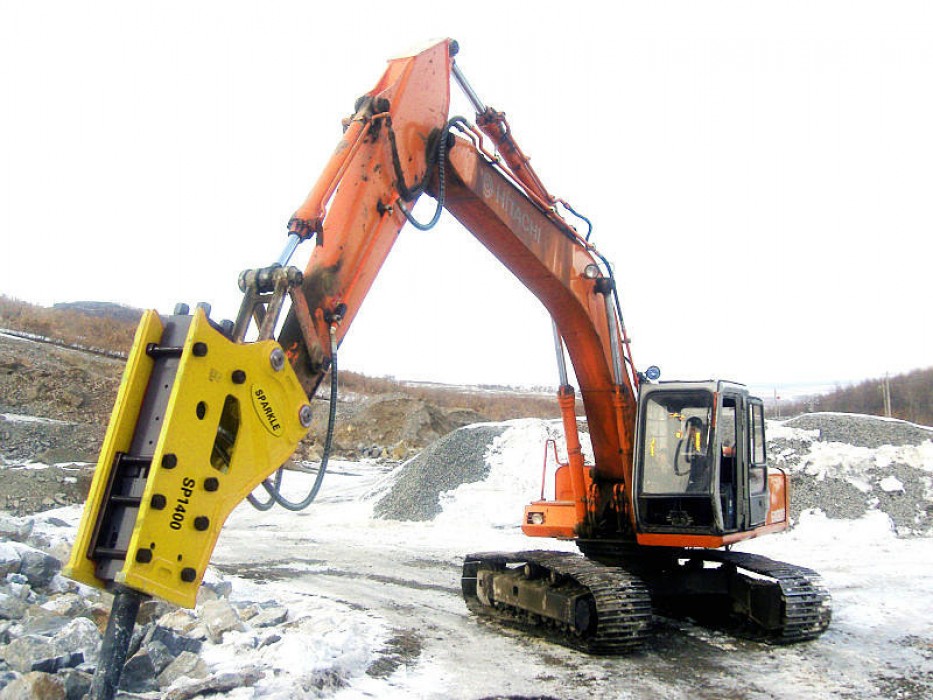 Колесный экскаватор Hitachi ZX140W + гидромолот