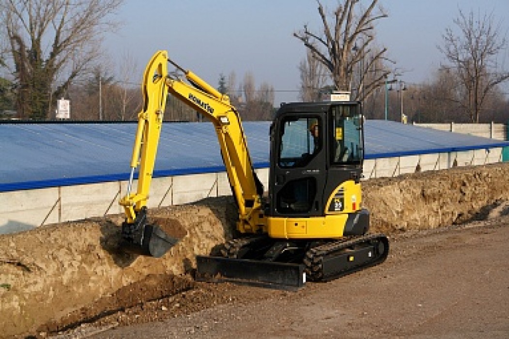 Мини-экскаватор KOMATSU PC35MR-3