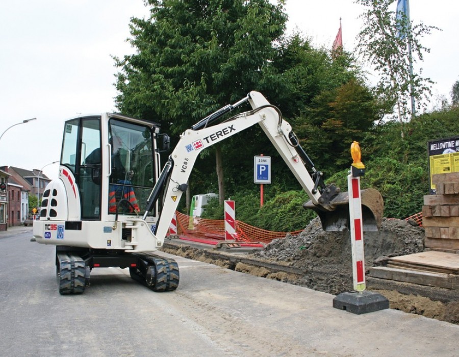Мини-экскаватор Terex TC35
