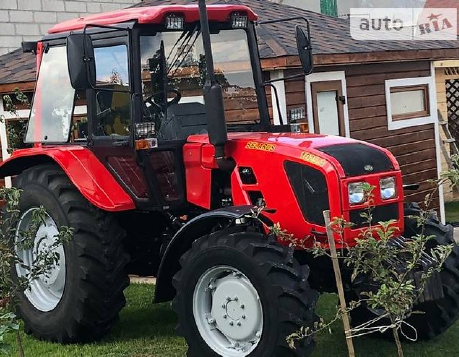 Трактор Беларус МТЗ 1021