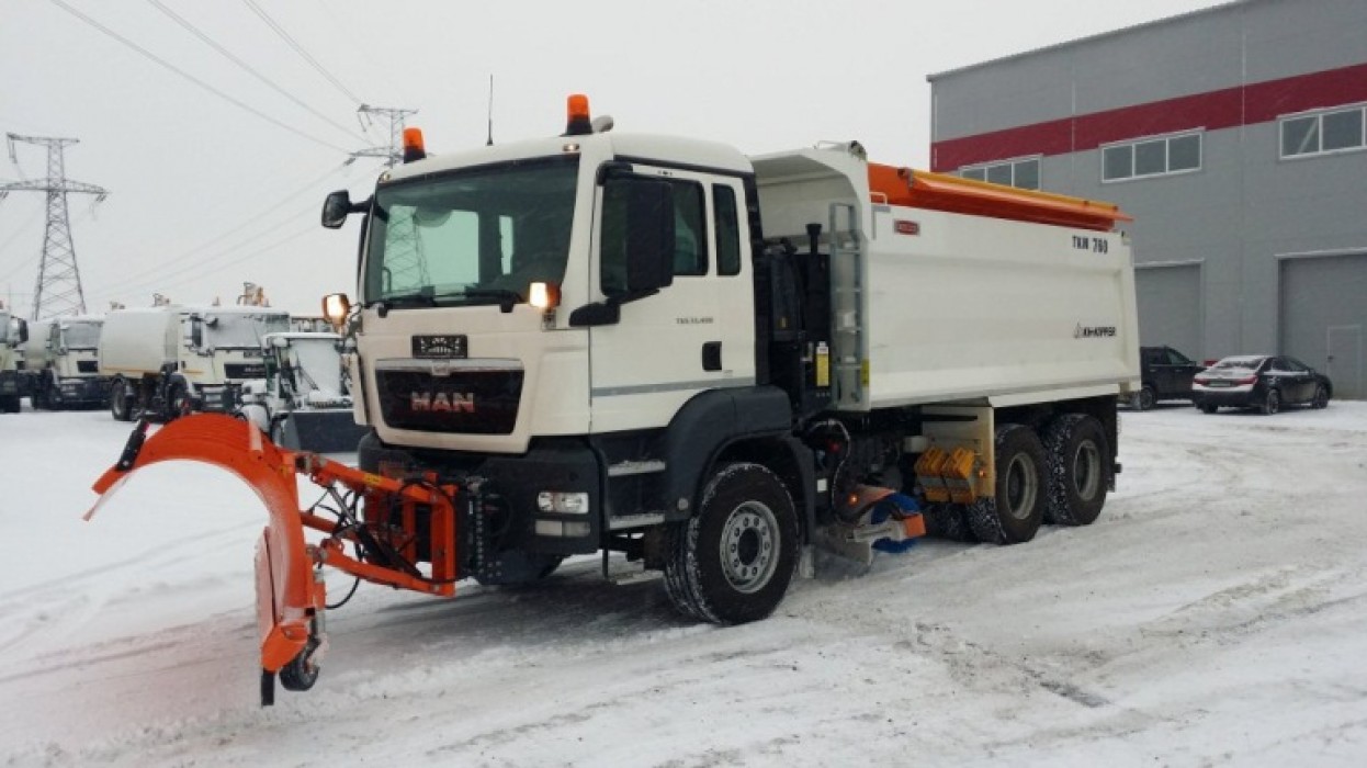 Поливомоечная машина MAN TGS 33.400 (ТКМ-760)