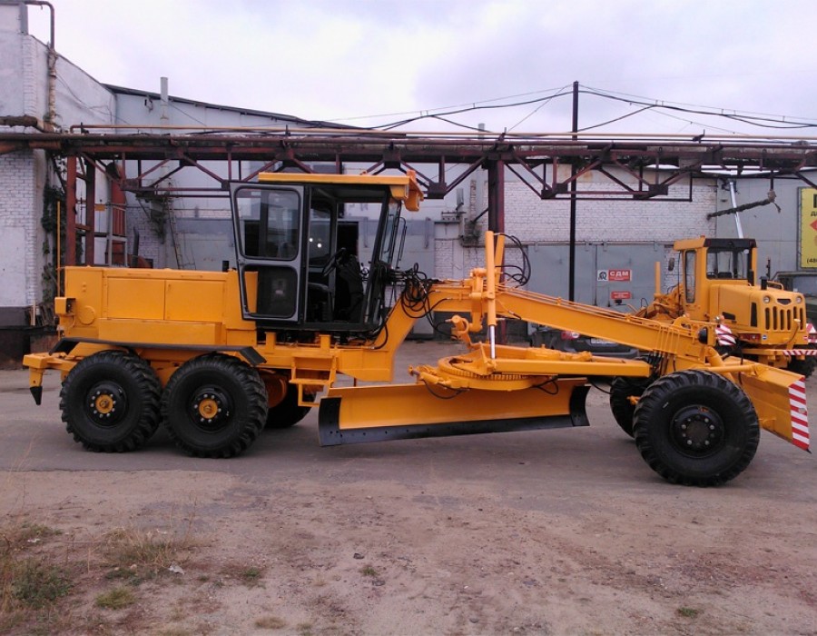 Автогрейдер ДЗ 180