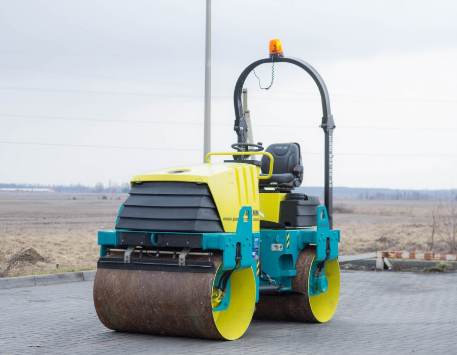 Тандемный вибрационный каток Ammann AV 40-2 3.9 тонны