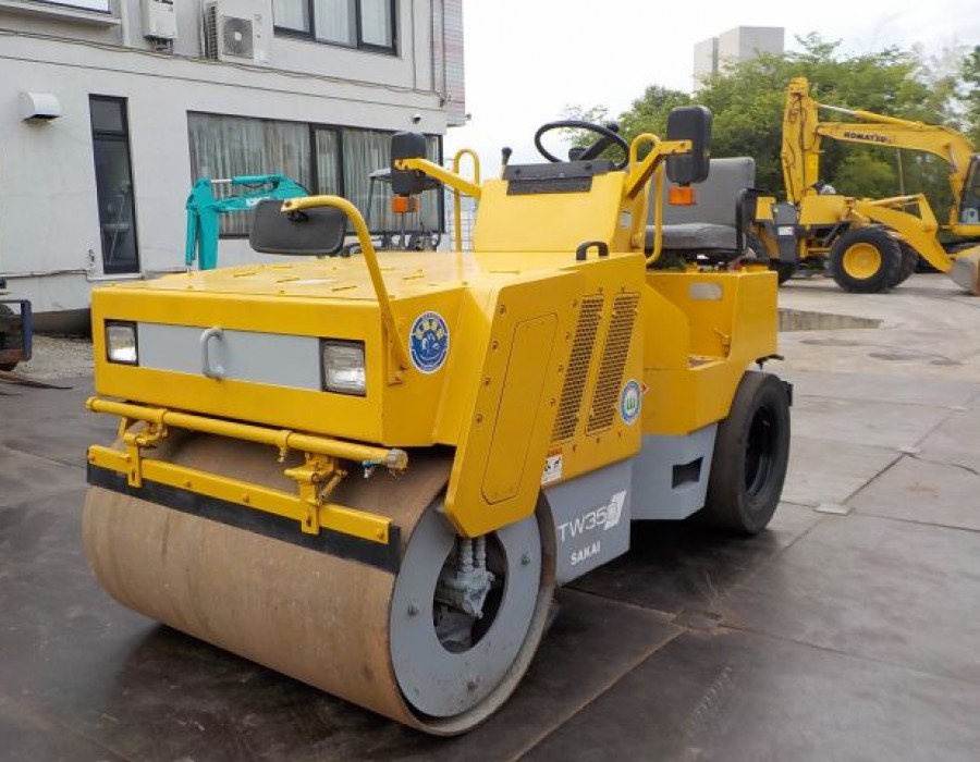 Каток комбинированный SAKAI TW-350