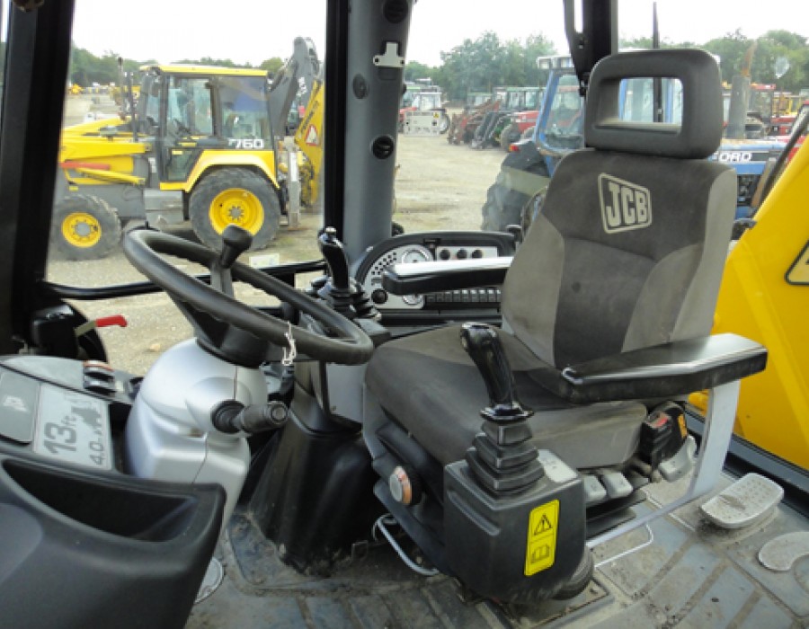 Экскаватор-погрузчик JCB 3CX Super