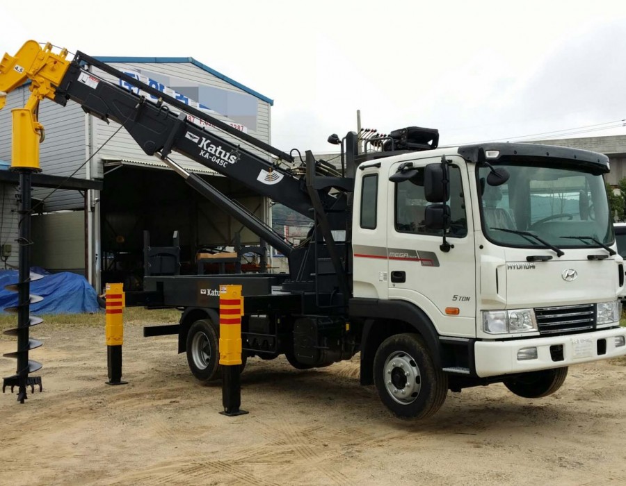 Ямобур HYUNDAI HD 120