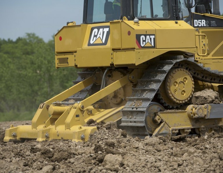 Бульдозер Caterpillar D5