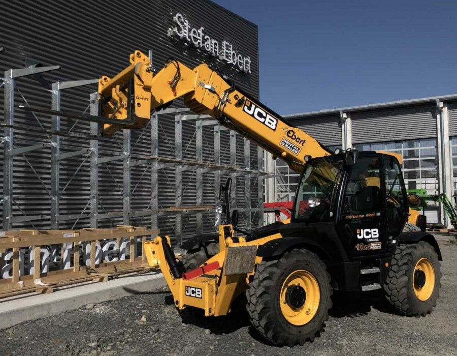 Телескопический погрузчик JCB 540-140