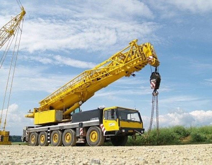 Автокран 120 тонн, стрела 72 м «LIEBHERR»