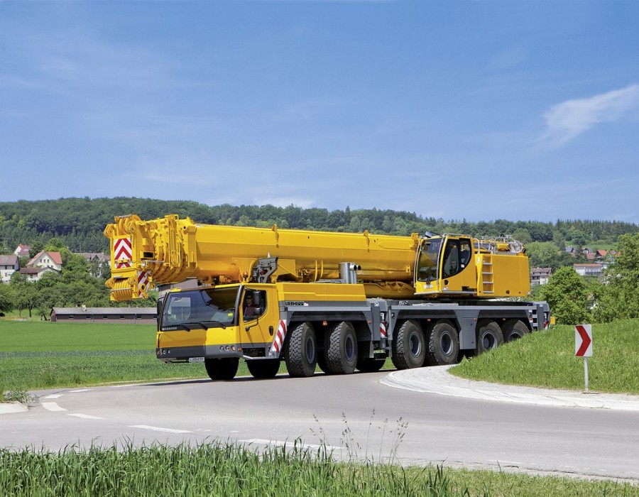 Автокран 350 тонн, стрела 70 м «LIEBHERR»