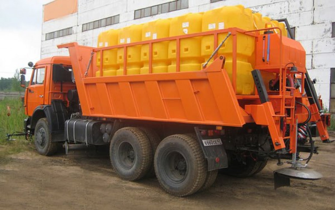 Поливомоечная машина ПМН-10-КамАЗ-53229