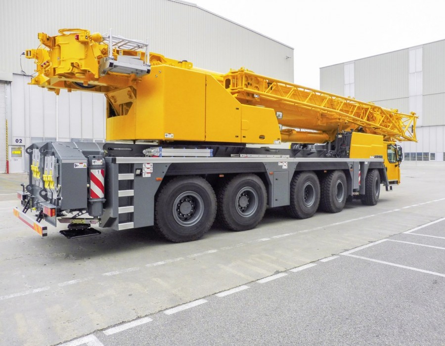Автокран 160 тонн, стрела 62 м «LIEBHERR»