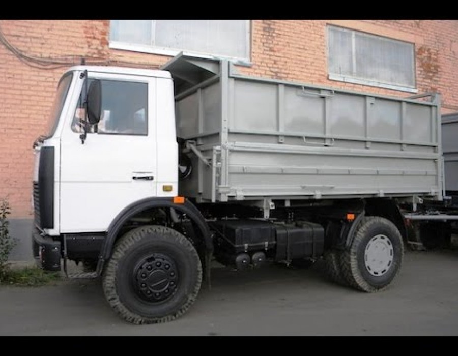Самосвал МАЗ 5551
