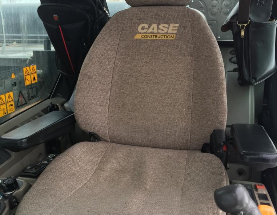 Гусеничный экскаватор CASE CX290B