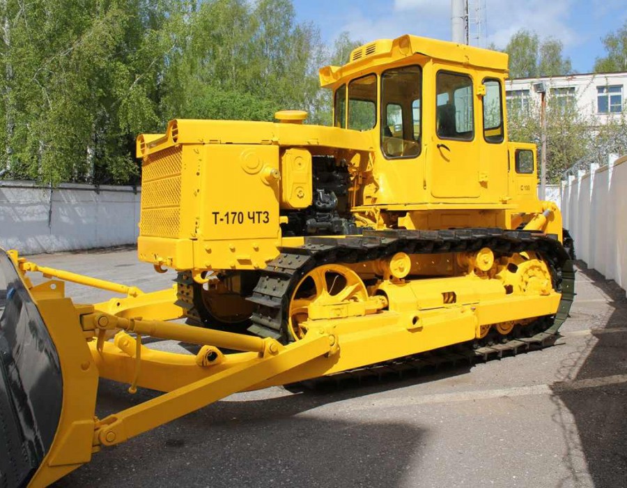 Бульдозер Т-170