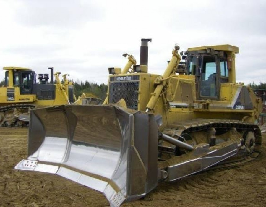 Бульдозер Komatsu D275A-5