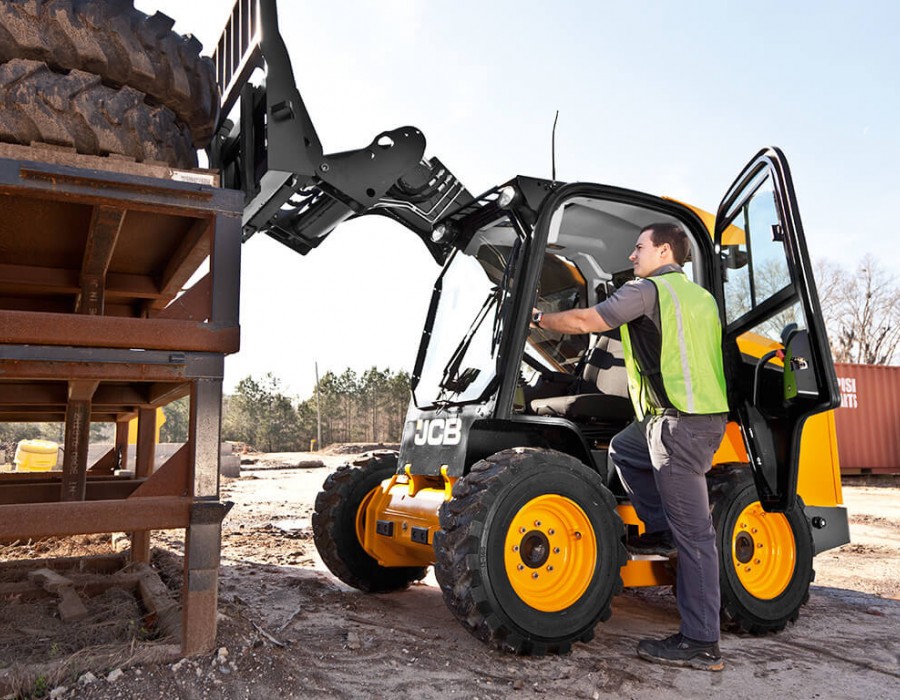 Мини-погрузчик JCB 225